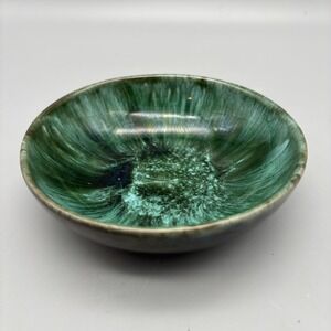 VTG Blue Mountain Pottery Canada 5" Green Trinket Dish Bowl